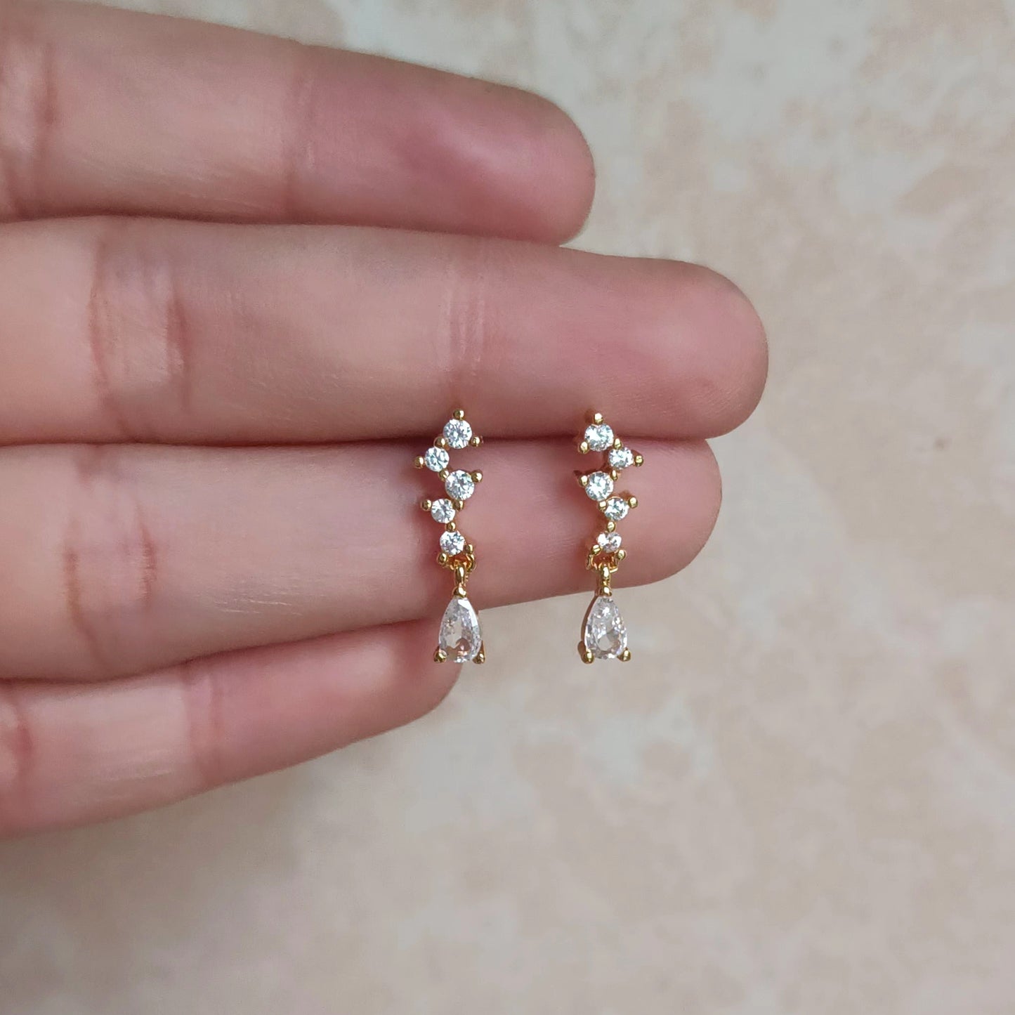 Olive diamond drop earrings