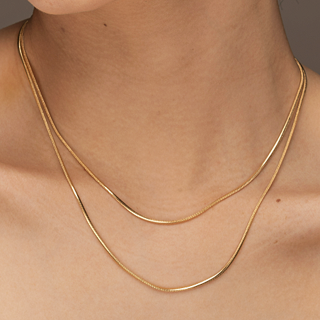 Shaye minimal snake necklace